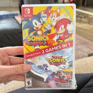 Sonic Mania + Team Sonic Racing - Nintendo Switch Game Pack